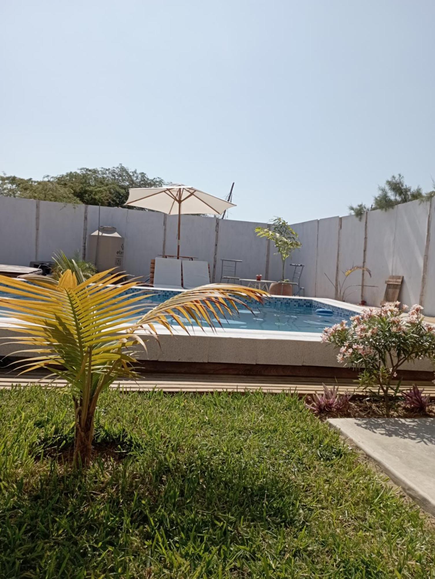 Costa Luna Aparthotel Vichayito Exterior photo